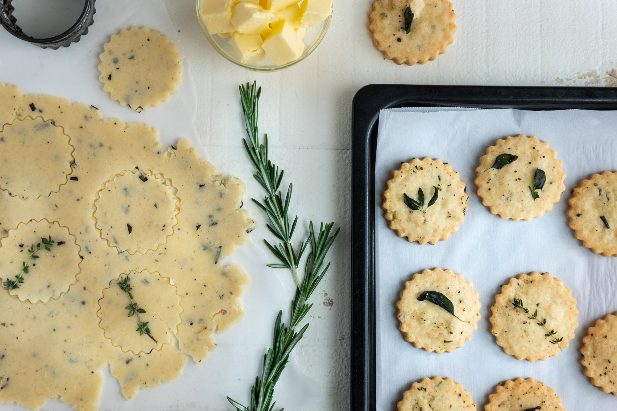 Parmesan And Herb Biscuits Natrel 2646