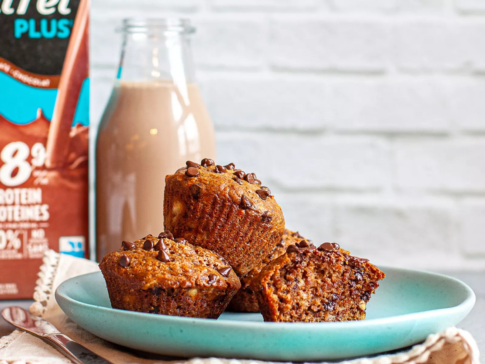 Muffins-protéinés-bananes-chocolat